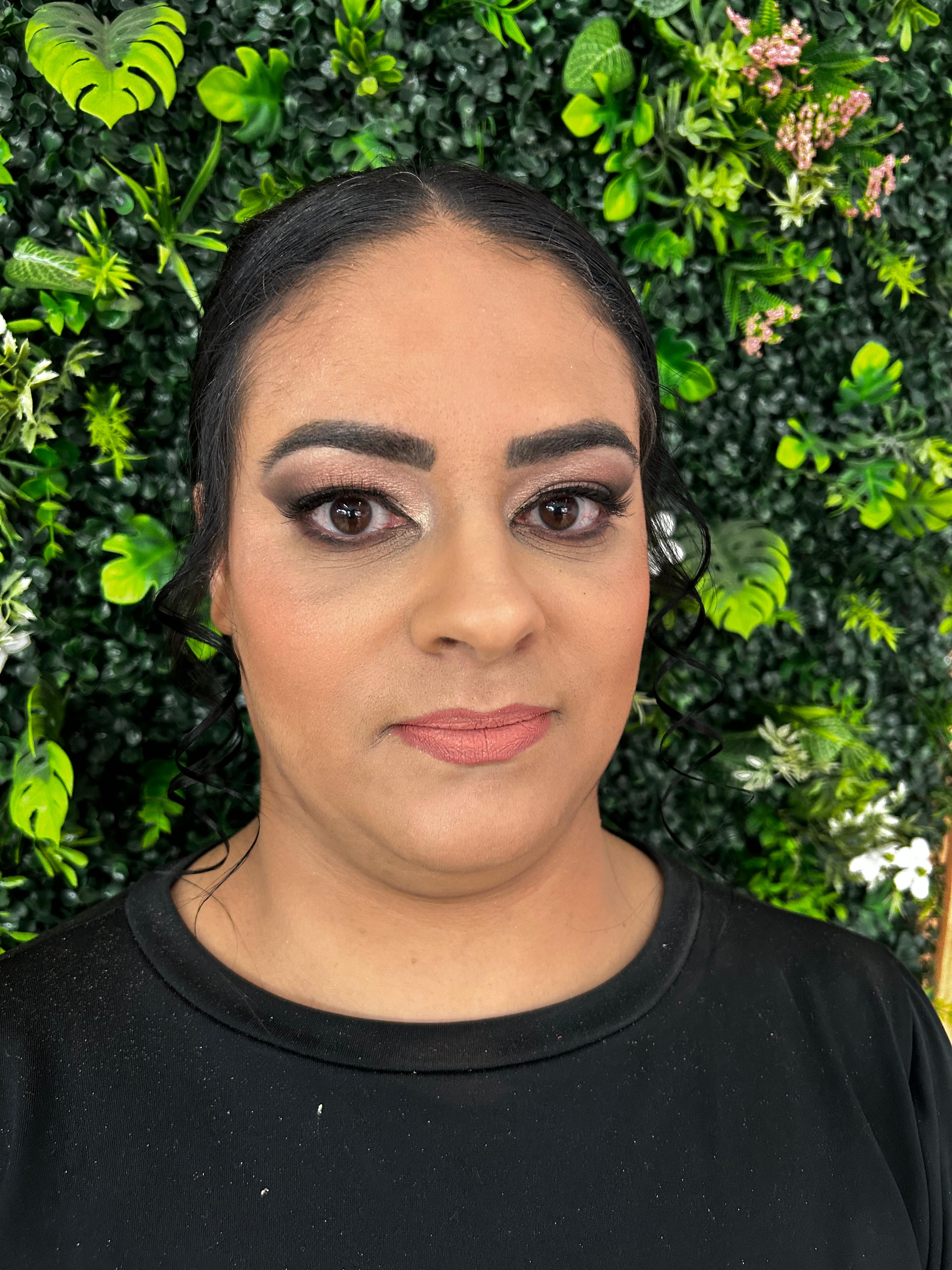 Penteado e Maquiagem